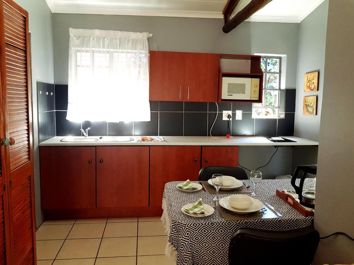 The Sculpture Yard 1 Apartment Pretoria Exterior photo