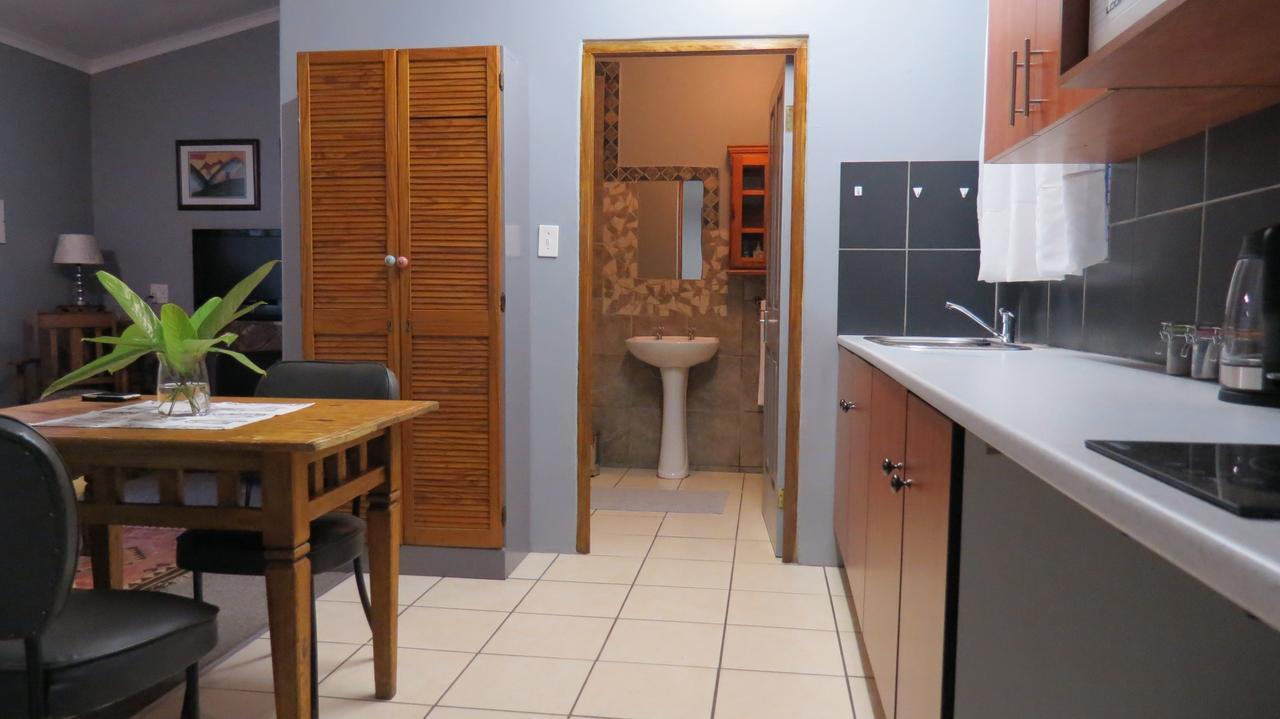 The Sculpture Yard 1 Apartment Pretoria Exterior photo