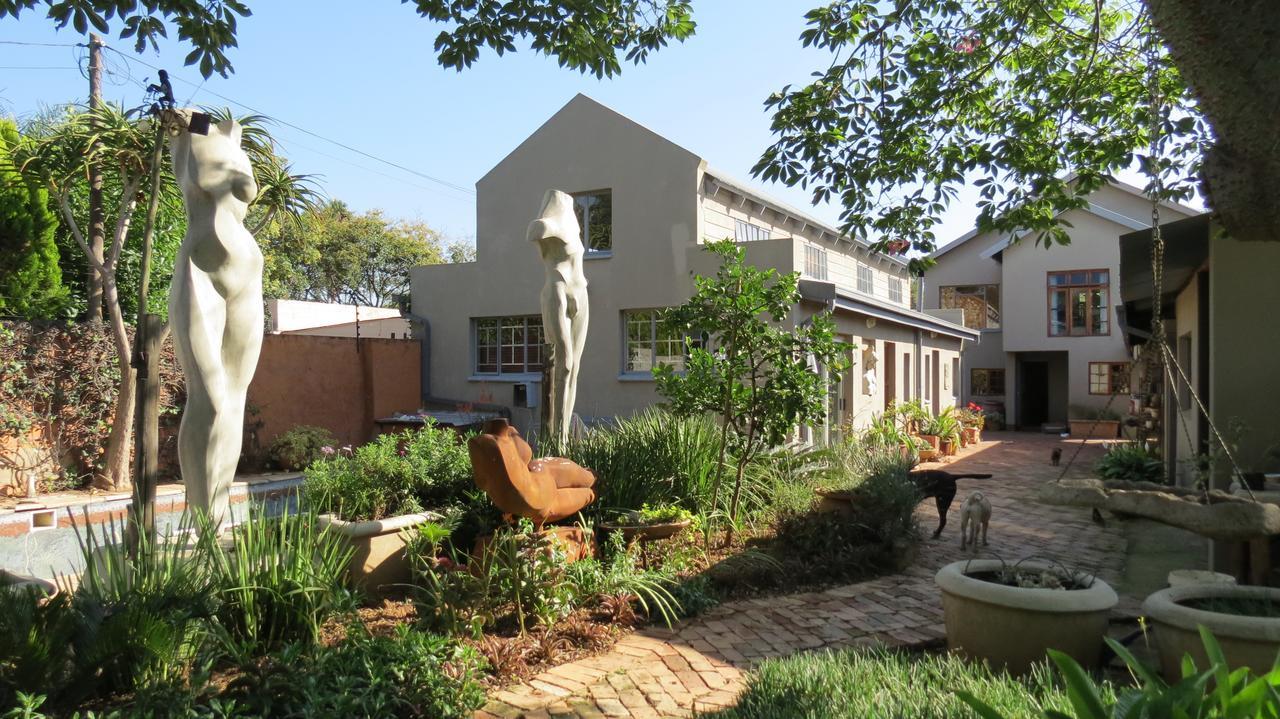 The Sculpture Yard 1 Apartment Pretoria Exterior photo